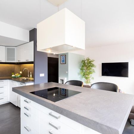 Hypercentre: Apartment Near Station With Parking Lila Exterior foto
